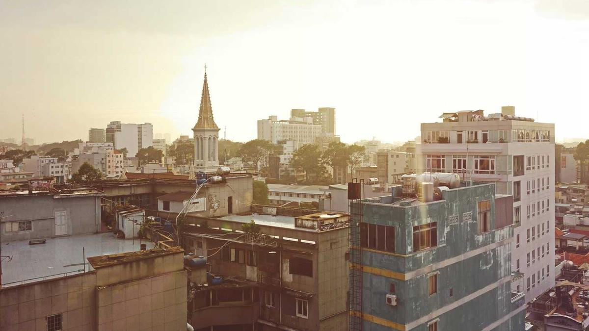 万宁兴隆中学怎么样?万宁兴隆古镇怎么样?